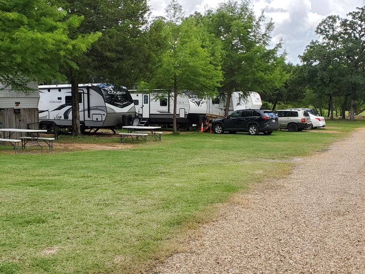 Texas Log Cabin RV Park