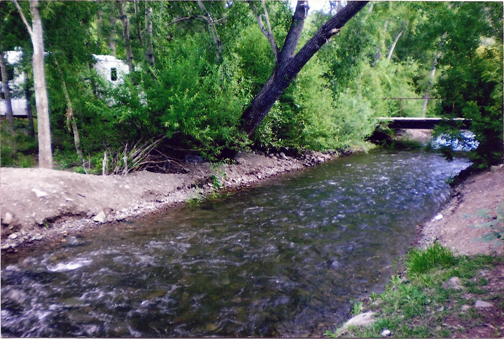 Along The River Rv Park Campground Passport America Camping Rv Club