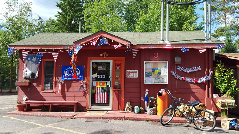 Escape to Oregon's Hidden Gem: Horseshoe Lake Campground