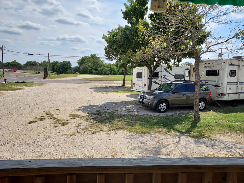 8th & Bridge RV Park