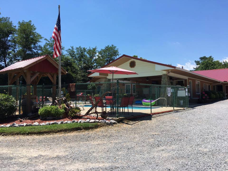 Bay Springs Country Inn & Marina Passport America Camping & RV Club