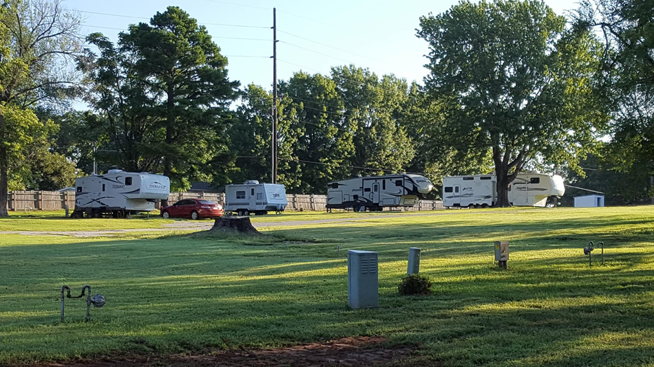 Country Hollow RV Lodge & Campgrounds Go Camping America