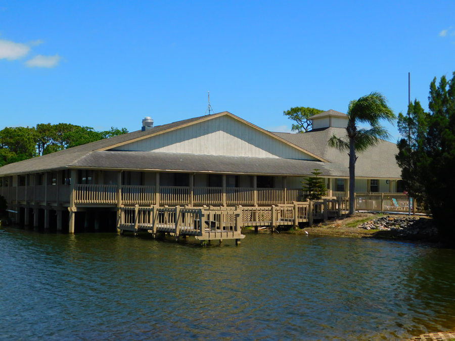 Sundance Lakes RV Resort