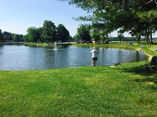 Diamond Lake Resort